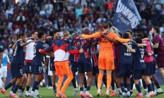 瓦力棋牌官网-威尔士对阵保加利亚，双方争分夺秒