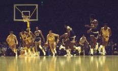 瓦力棋牌-实力强队遭遇阻碍，难以取得胜利