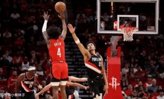 瓦力棋牌官网-熊猫击败老鹰，球员互动频频赛后场面火爆