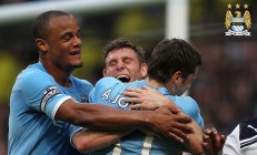 瓦力棋牌官网-平行宇宙的中国队长，范戴克降维打击助华完胜橙衣军团