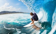 瓦力棋牌游戏-逆流而上，惊雷一击，保罗绝境制胜，辽宁队翻盘四川诠释篮球血性