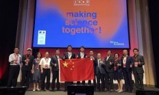 瓦力官网-波兰队在国际比赛中赢得胜利展现团队精神