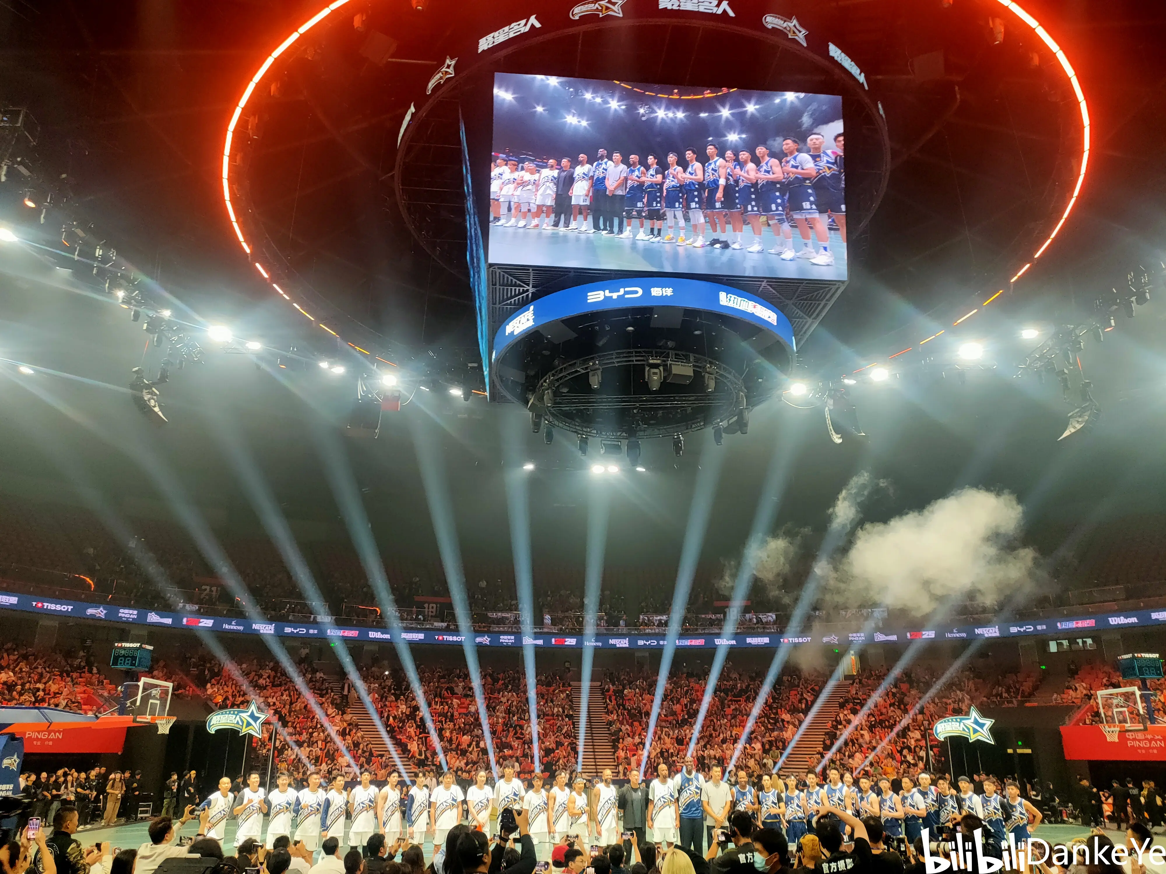 全球篮球明星大奖盛典隆重举行,众星聚首 全球篮球明星大奖盛典隆重举行,众星聚首