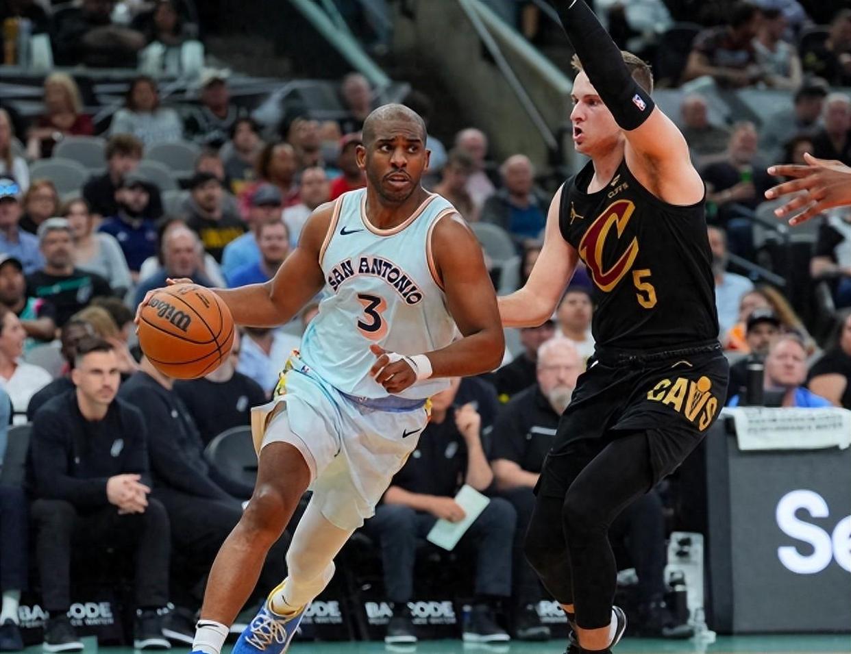 猛龙绝杀雄鹿,登上东部决赛宝座! 猛龙绝杀雄鹿,登上东部决赛宝座!