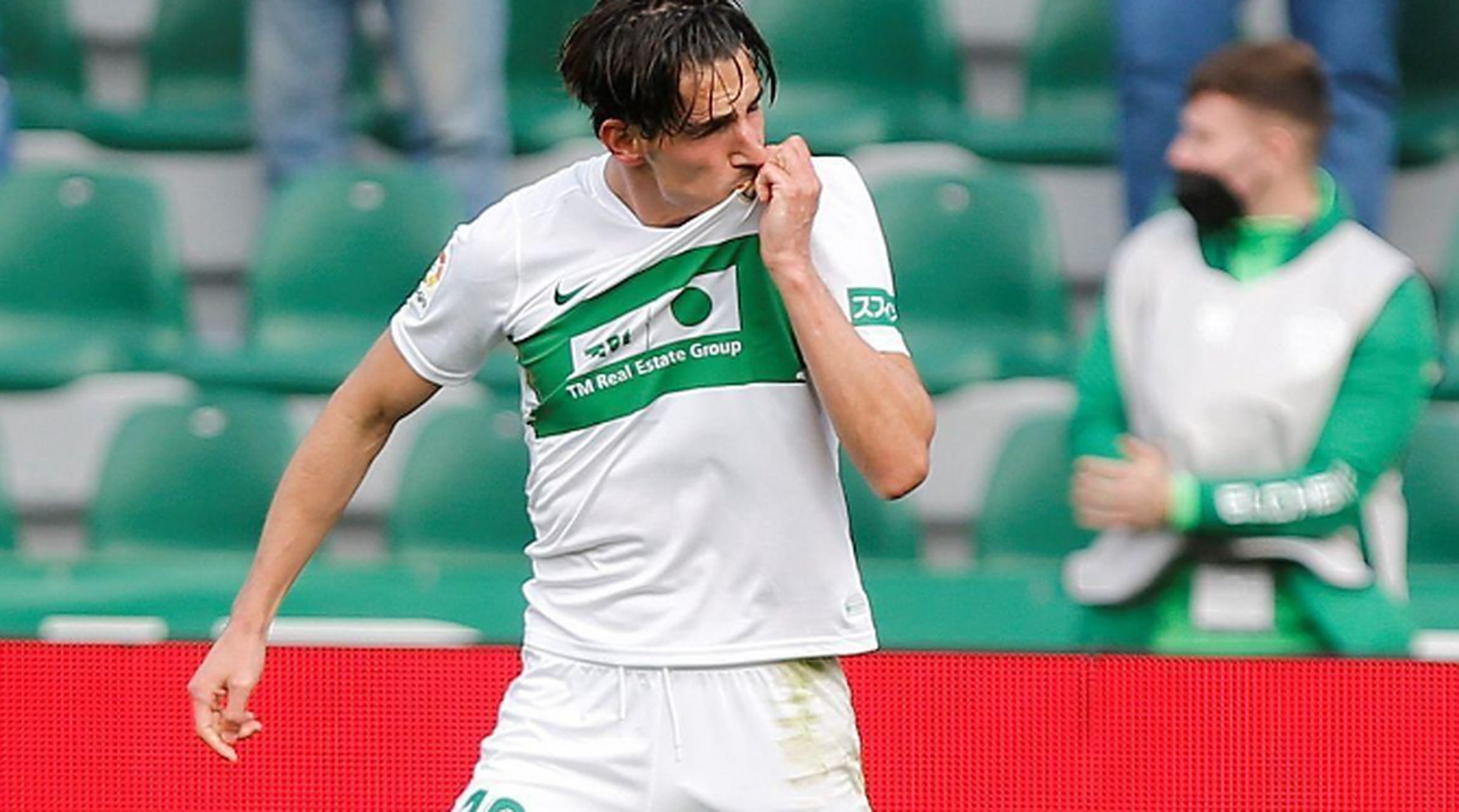 亚琛主场力克不伦瑞克，斩获新赛季首场胜利