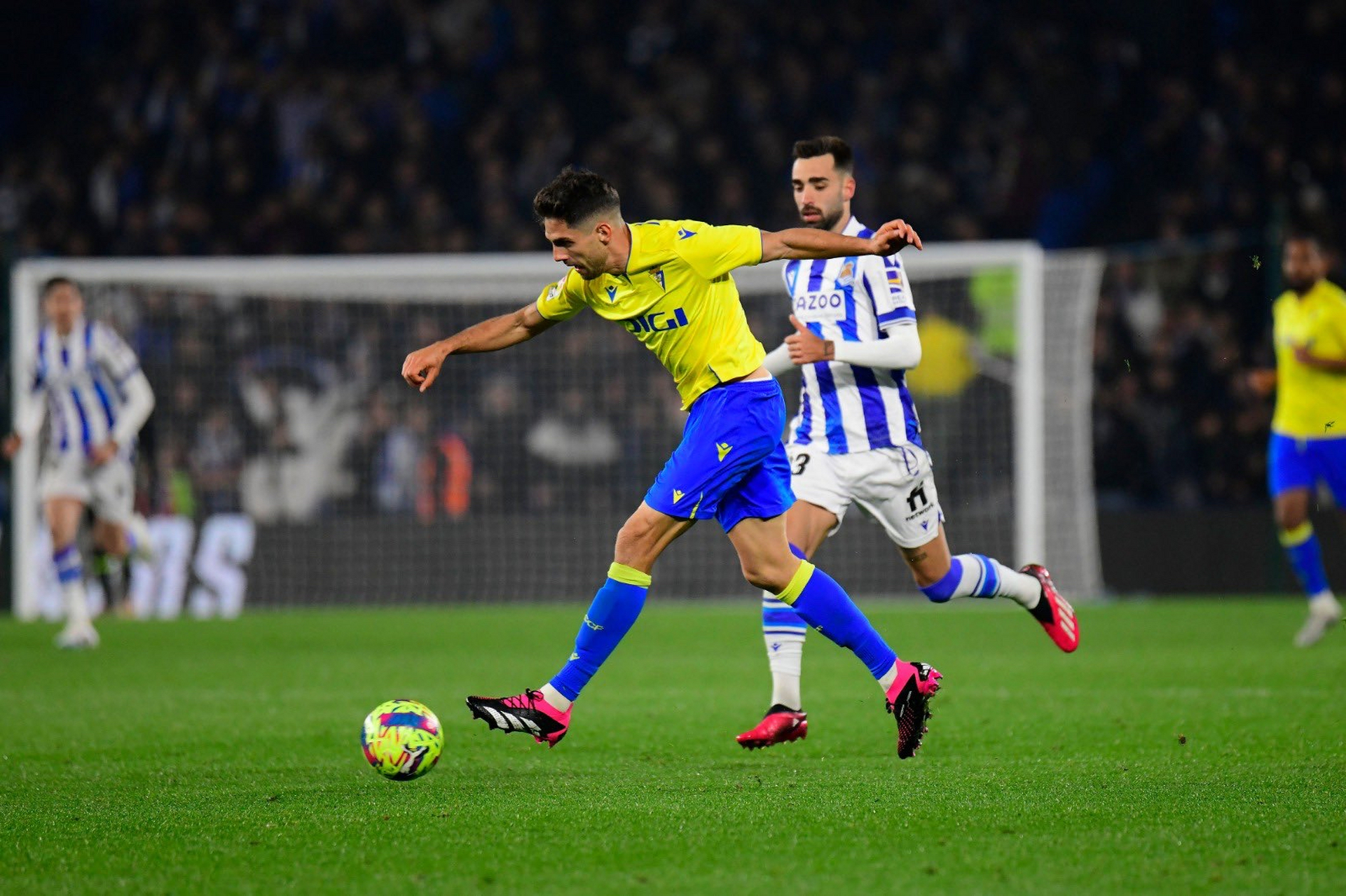 皇家社会主场告捷，保持不败纪录