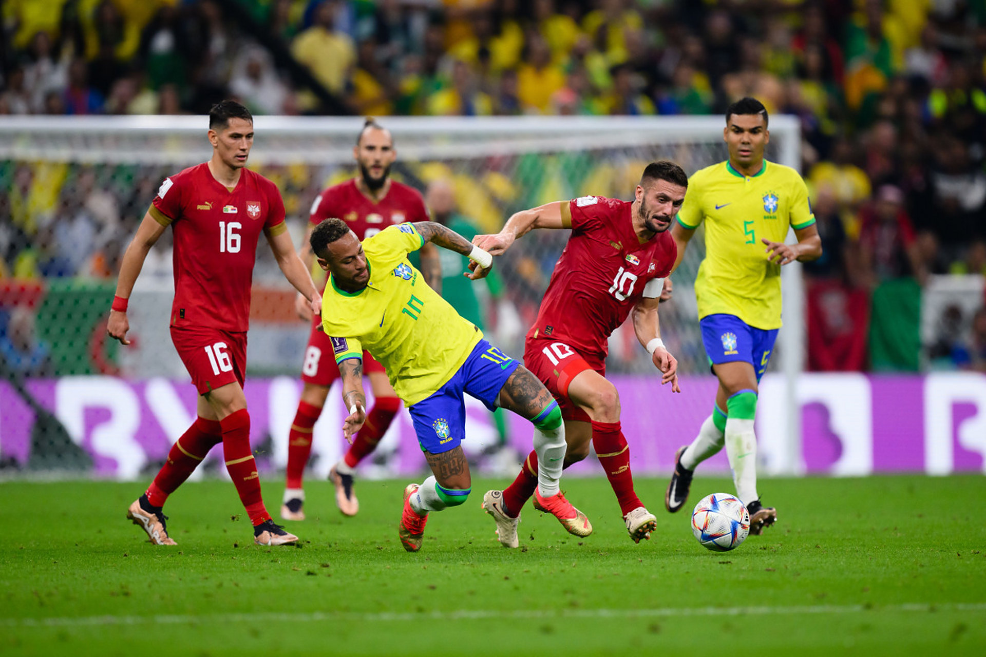 比利时2-1逆转克罗地亚，继续领跑