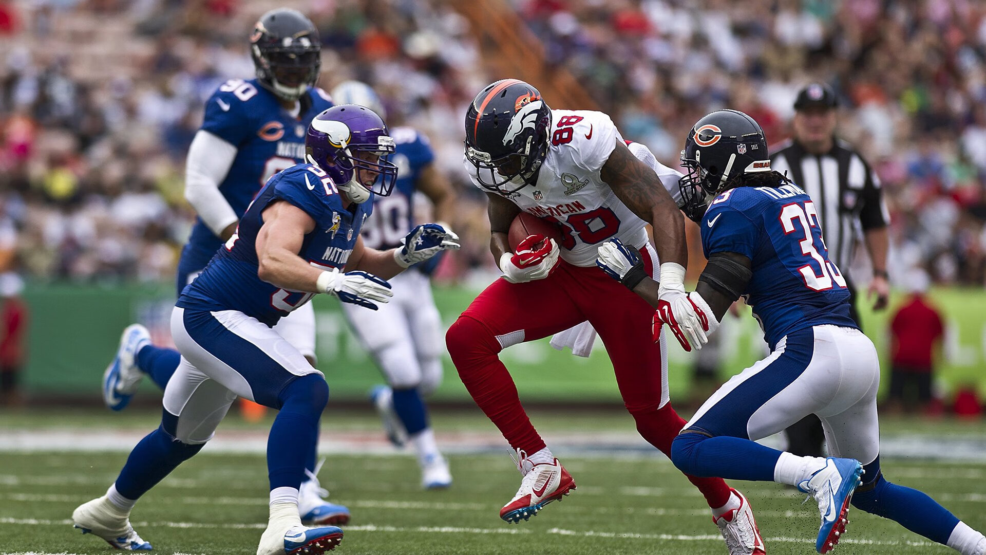 篮球世界的双重奏,76人鏖战开拓者,文班亚马在意甲焦点战接管比赛