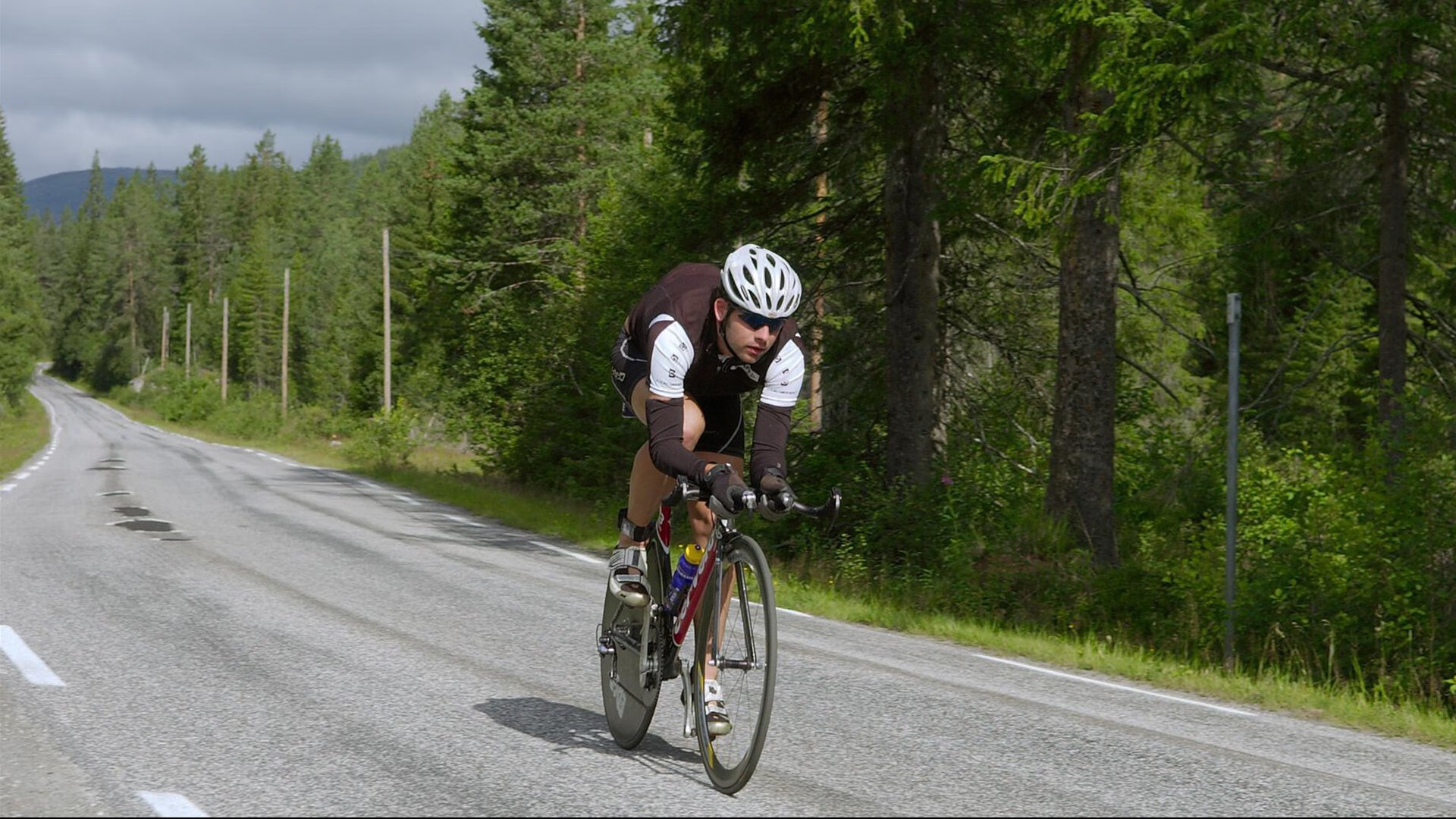 小国巨人的逆袭,布鲁诺统治全场,奥地利绝杀德国纪实