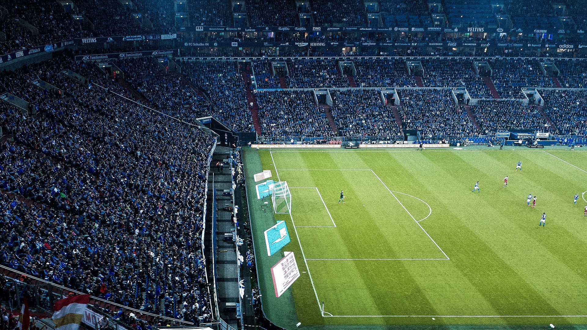 点球决胜改乒乓球桌？梁靖崑代踢致胜一球